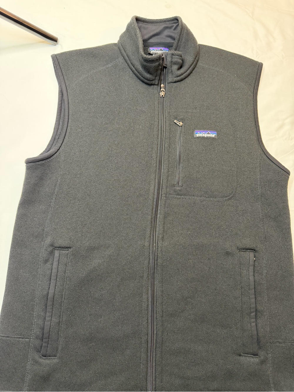 Patagonia Men’s Charcoal blak Full-Zip Fleece Vest L 07